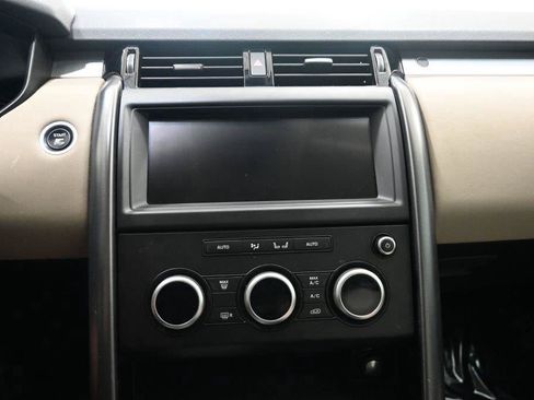 Used 2020 Land Rover Discovery Landmark AWD/4WD image 23