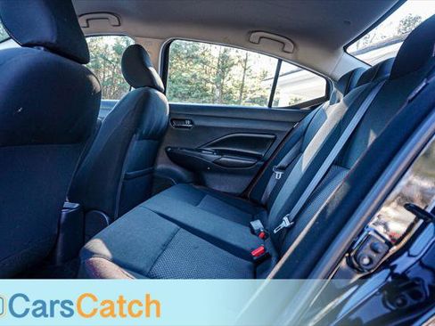 Used 2020 Nissan Versa SR w/ Electronics Package image 19