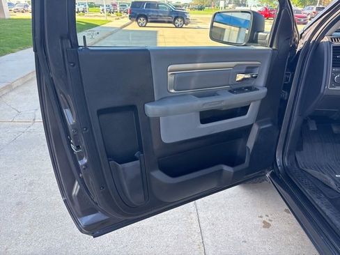 Used 2019 RAM 1500 Tradesman w/ Popular Equipment Group AWD/4WD image 13