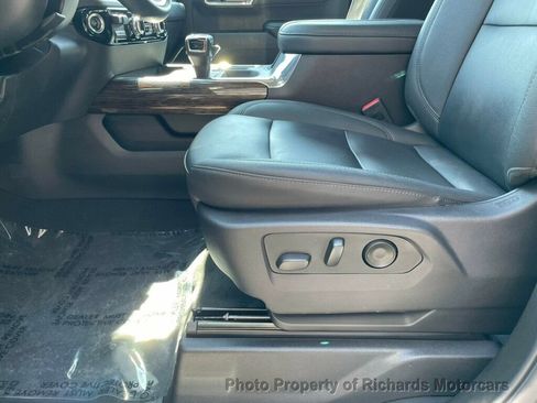 Used 2024 GMC Sierra 1500 Elevation w/ Elevation Premium Package image 12