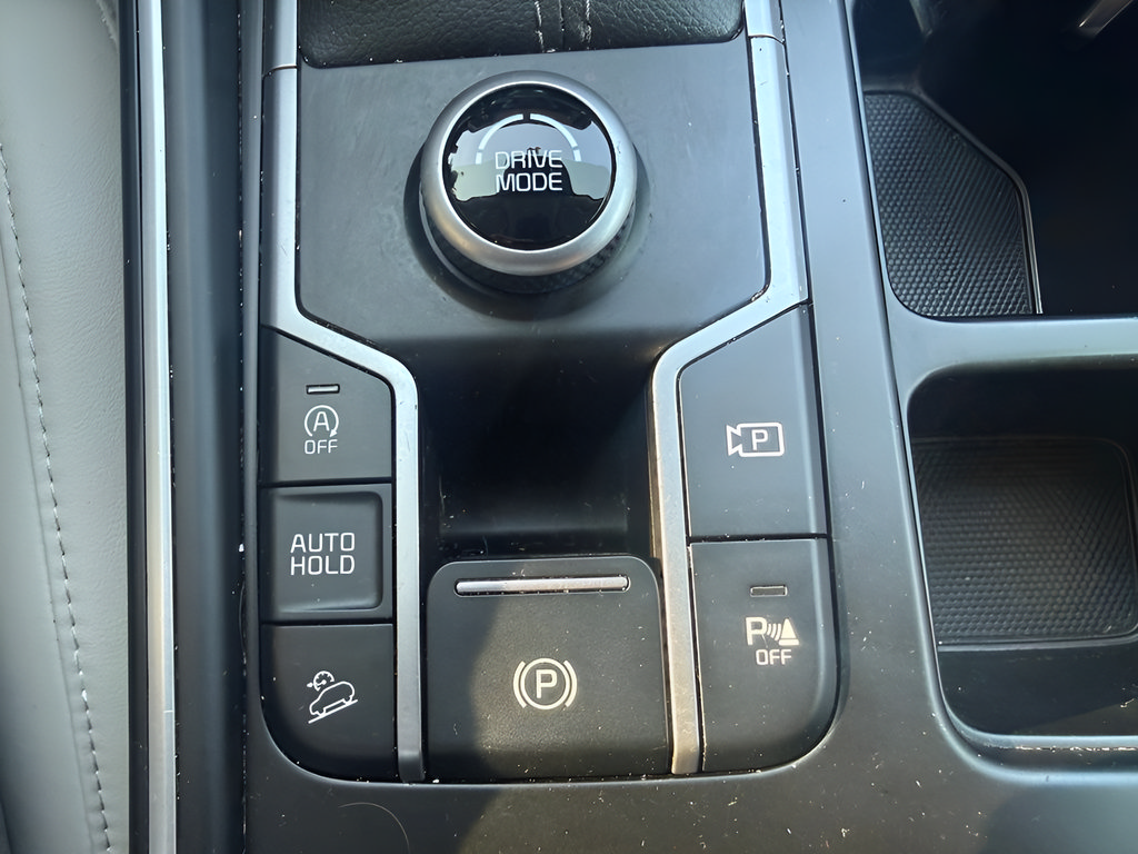 Used 2022 Kia Sorento EX w/ Panoramic Sunroof Package FWD image 31
