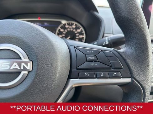 Used 2025 Nissan Altima 2.5 SV FWD image 13