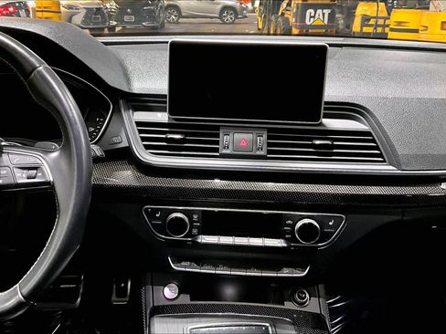 Used 2020 Audi SQ5 Premium Plus w/ Premium Plus Package image 6