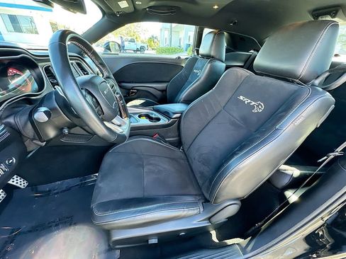 Used 2022 Dodge Challenger SRT Hellcat Redeye image 21