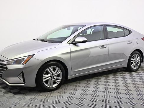 Used 2020 Hyundai Elantra SEL w/ Cargo Package (C1) FWD image 2