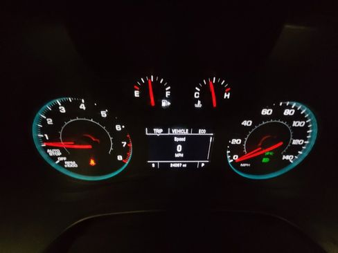 Used 2025 Chevrolet Malibu LT image 23