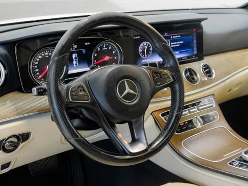 Used 2018 Mercedes-Benz E 300 image 20