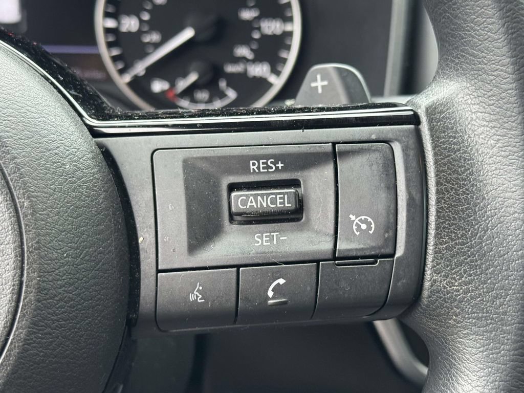 Used 2021 Nissan Rogue S FWD image 23