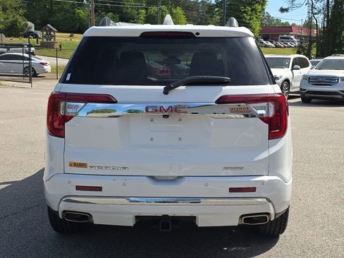 Used 2023 GMC Acadia Denali AWD/4WD image 4