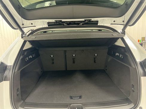 New 2025 Buick Envision Sport Touring image 25