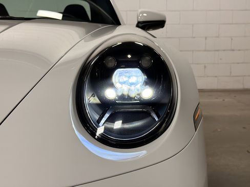 Certified 2024 Porsche 911 Carrera image 10