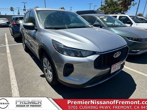 Used 2024 Ford Escape Active AWD/4WD image 1