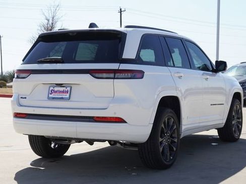 New 2026 Jeep Grand Cherokee Limited image 9
