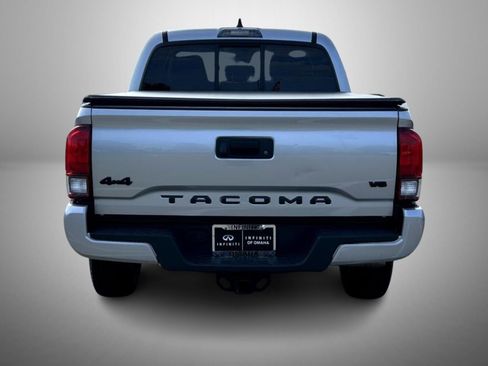 Used 2022 Toyota Tacoma SR image 6