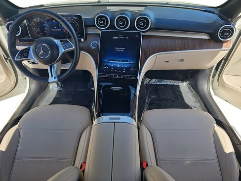 Used 2025 Mercedes-Benz C 300 4MATIC Sedan image 9
