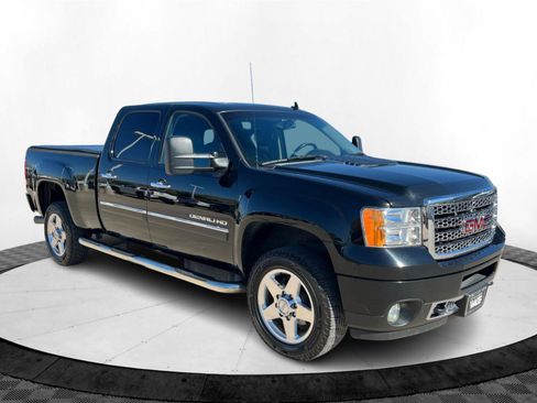 Used 2013 GMC Sierra 2500 Denali image 9