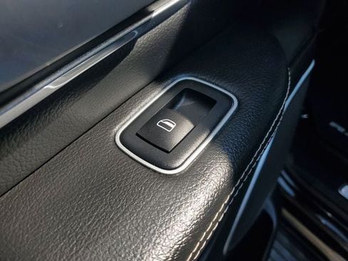 Certified 2022 RAM 1500 Laramie RWD image 17