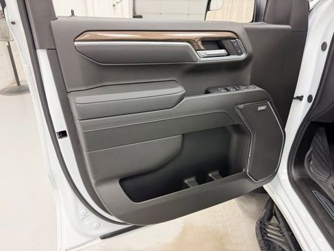 Certified 2024 Chevrolet Silverado 1500 LT Trail Boss w/ Convenience Package II image 24