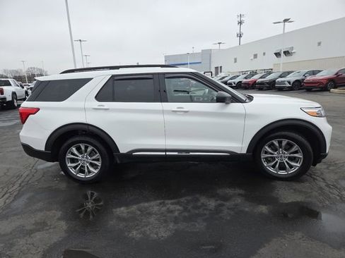 Used 2023 Ford Explorer XLT w/ Equipment Group 202A image 20