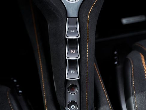 Used 2024 McLaren 750S image 64