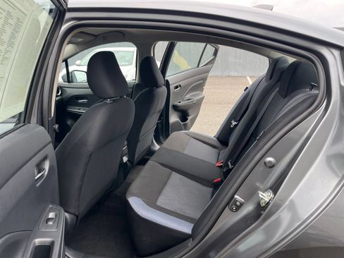 Used 2025 Nissan Versa SV FWD image 25
