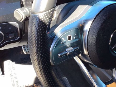 Used 2023 Mercedes-Benz CLA 35 AMG 4MATIC image 18