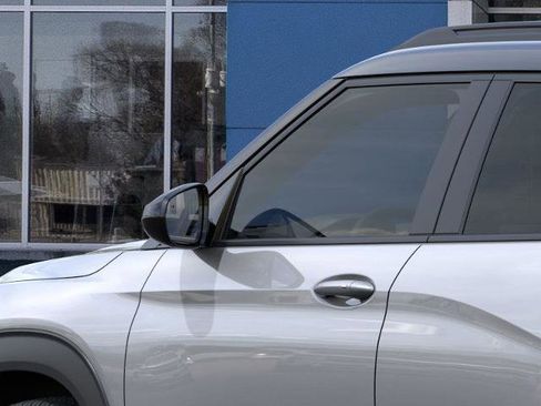 New 2026 Chevrolet TrailBlazer RS FWD image 33