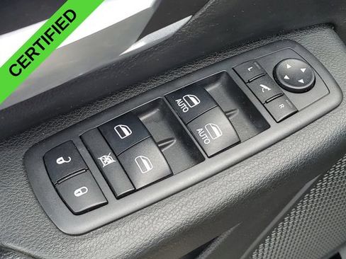 Used 2019 RAM 1500 Big Horn AWD/4WD image 24