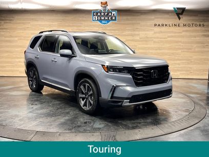 Used 2025 Honda Pilot Touring