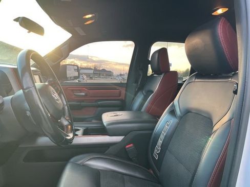Used 2019 RAM 1500 Rebel image 11