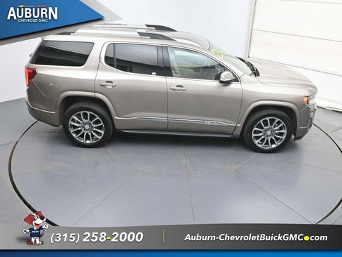 Used 2023 GMC Acadia Denali w/ Denali Technology Package AWD/4WD image 35