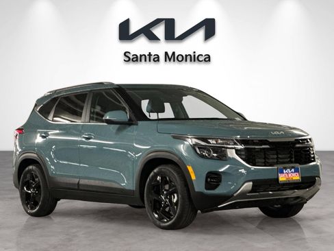 Certified 2026 Kia Seltos EX w/ EX Sunroof Package image 9