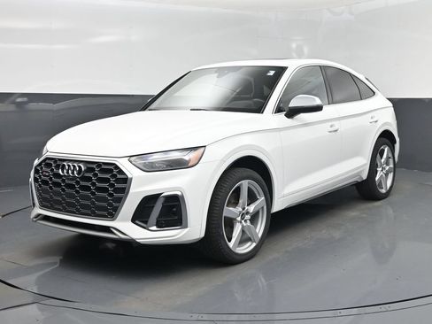 Used 2022 Audi SQ5 Premium Plus w/ Premium Plus Package AWD/4WD image 22