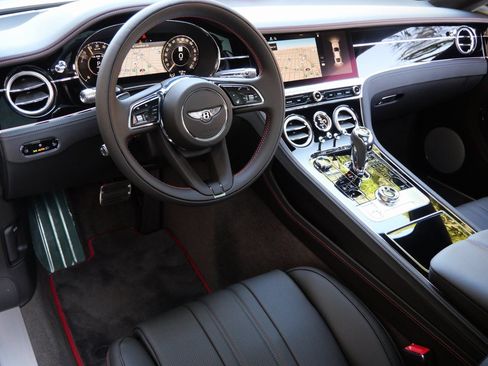 Used 2026 Bentley Continental GT AWD/4WD image 2