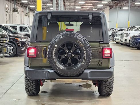 Used 2021 Jeep Wrangler Unlimited Sport AWD/4WD image 10