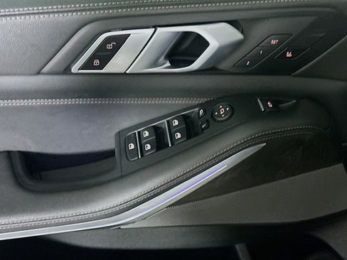 Used 2024 BMW X5 sDrive40i image 15