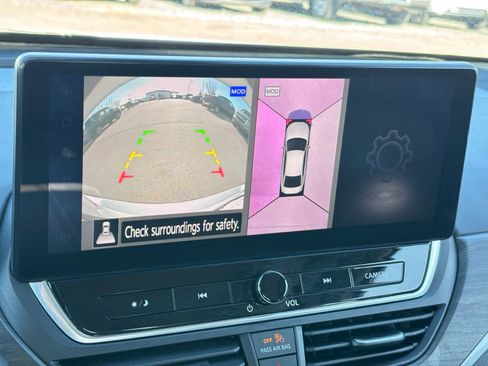 Used 2024 Nissan Altima 2.5 SL image 8