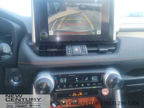 Used 2024 Toyota RAV4 Adventure AWD/4WD image 15