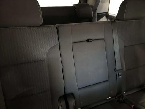 Used 2020 GMC Yukon SLE AWD/4WD image 12