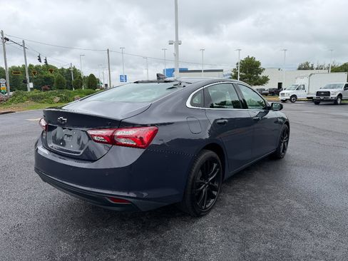 Used 2025 Chevrolet Malibu LT w/ Sport Edition FWD image 13