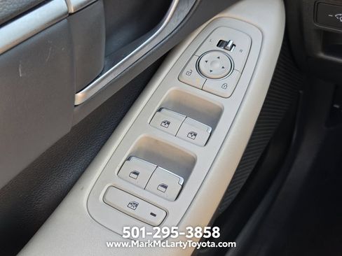 Used 2025 Hyundai Sonata SEL FWD image 23
