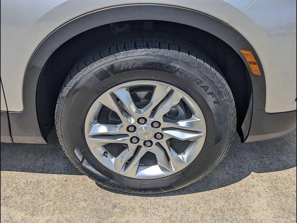Certified 2019 Chevrolet Blazer LT FWD image 15