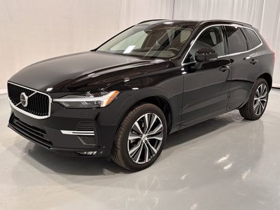 Certified 2022 Volvo XC60 B5 Momentum w/ Climate Package