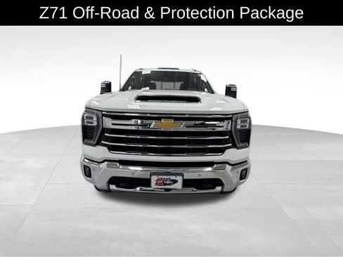 Certified 2025 Chevrolet Silverado 2500 LTZ w/ LTZ Plus Package image 9
