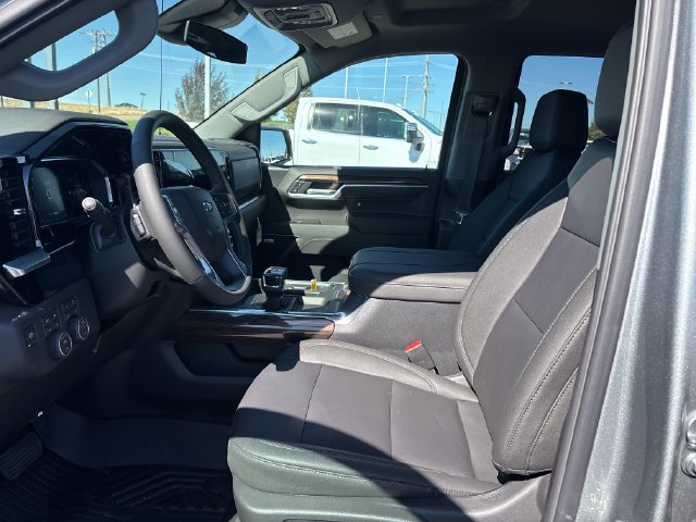 New 2026 Chevrolet Silverado 1500 RST w/ Safety Package AWD/4WD image 9