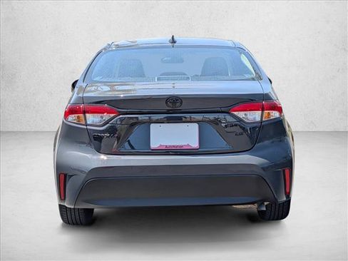 Certified 2025 Toyota Corolla LE FWD image 7