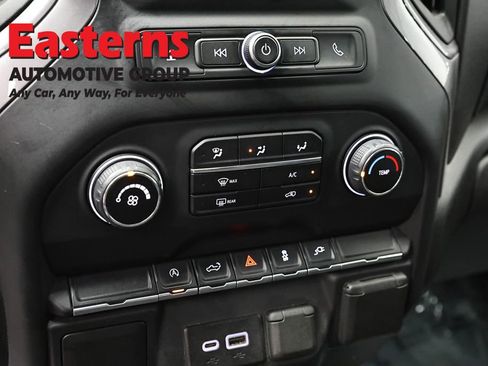 Used 2021 Chevrolet Silverado 1500 W/T w/ WT Value Package AWD/4WD image 19