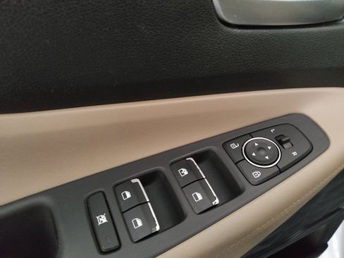 Used 2020 Hyundai Santa Fe SE FWD image 27