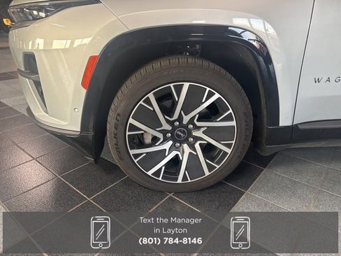 New 2025 Jeep Wagoneer S Limited image 4