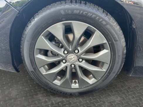 Used 2013 Honda Accord EX-L image 9